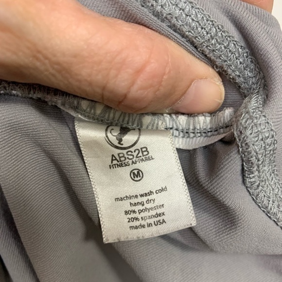 EUC Abs2bfitness Dharma Grey Leggings - Picture 6 of 7